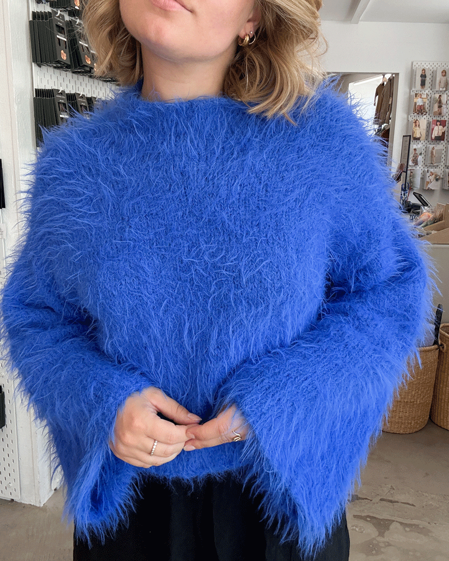 Sully sweater. Strikkeopskrift på pind 6 mm. sweater i basta fra Lana Grossa